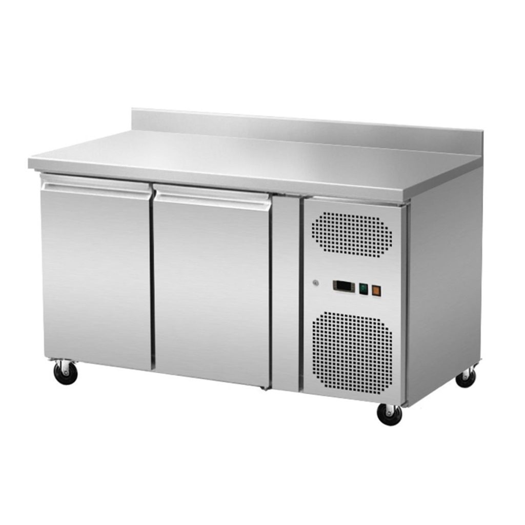 Tavolo refrigerato 2 porte con alzatina, ventilato, 136×70