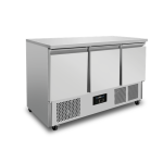 Tavoli Refrigerati e Congelatori | Banco da Lavoro Refrigerato | 3 Porte (GN 1/1) | +2°C / +8°C | 137x70x85(h) cm