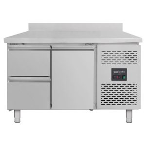 Kühltisch / 1 Tür & 2 Schubladen inkl. Aufkantung – Monoblock, 1360 x 700 mm