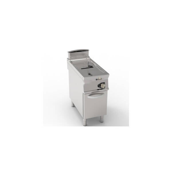 FRIGGITRICE GAS VASCA SINGOLA 17LT CON SCAMBIATORI IN VASCA FREESTANDING SU VANO CHIUSO – CESTELLI, COPERCHI E VASCA RECUPERO OLIO INCLUSI
