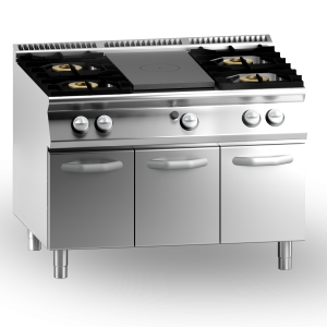 Inoxgastro 900 – Tuttapiastra a gas, 4 fuochi e piastra centrale, su vano con porte, modulo 120 cm