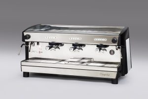 Macchina da caffè professionale Magister Delta ES 100 – 3 gruppi