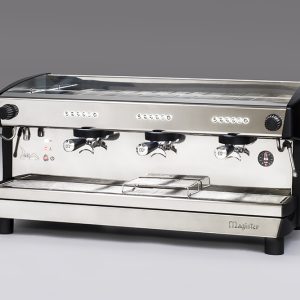 Macchina da caffè professionale Magister Delta ES 100 – 3 gruppi