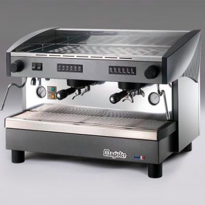 Macchina da caffè professionale Magister Stilo ES 100 verniciata – 3 gruppi