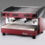 Macchina da caffè professionale Magister Stilo ES 100 verniciata – 3 gruppi