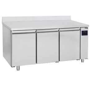 Virtus – Tavolo refrigerato pasticceria remoto a 3 porte, piano in inox con alzatina, -2°/+8°C – WiFi – BNZ0025/FN