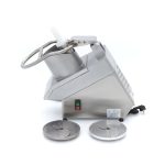 Tagliaverdure – fino a 450 kg/ora – incl. 5 Dischi di Taglio – Maxima 09307000